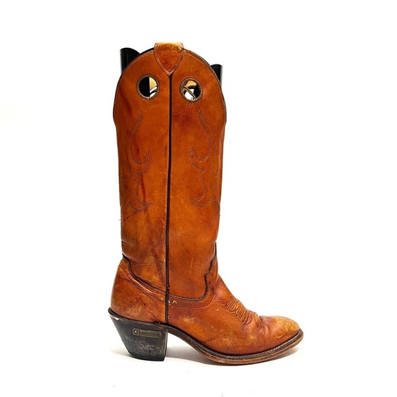 Vintage 1970s women’s tan leather keyhole cutout heeled cowboy boots
